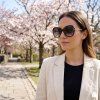 Slunecni bryle GUESS GU0352 01B W lifestyle 001 web