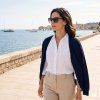 Slunecni bryle Tommy Hilfiger TH 1724 086 W lifestyle 002 web