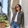 Slunecni bryle REPLAY RY292V 03S W lifestyle 003 web
